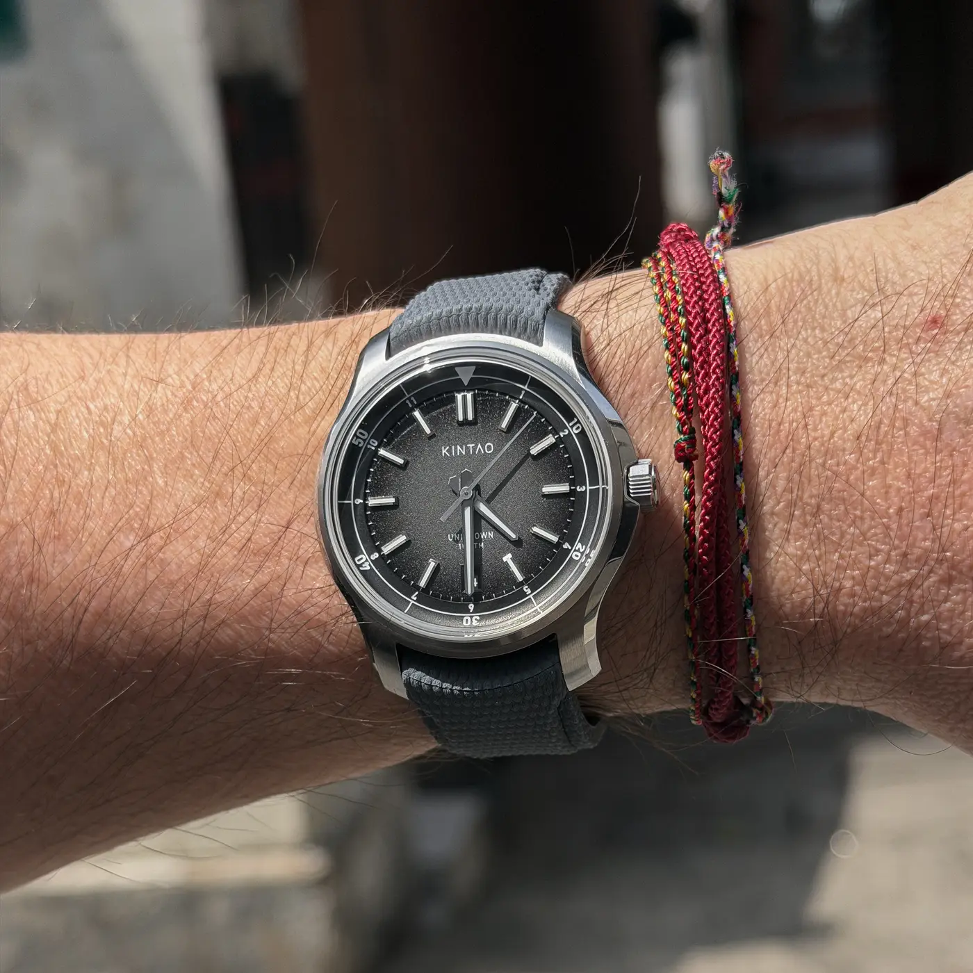 Chapter 1 worn — everyday shot 9