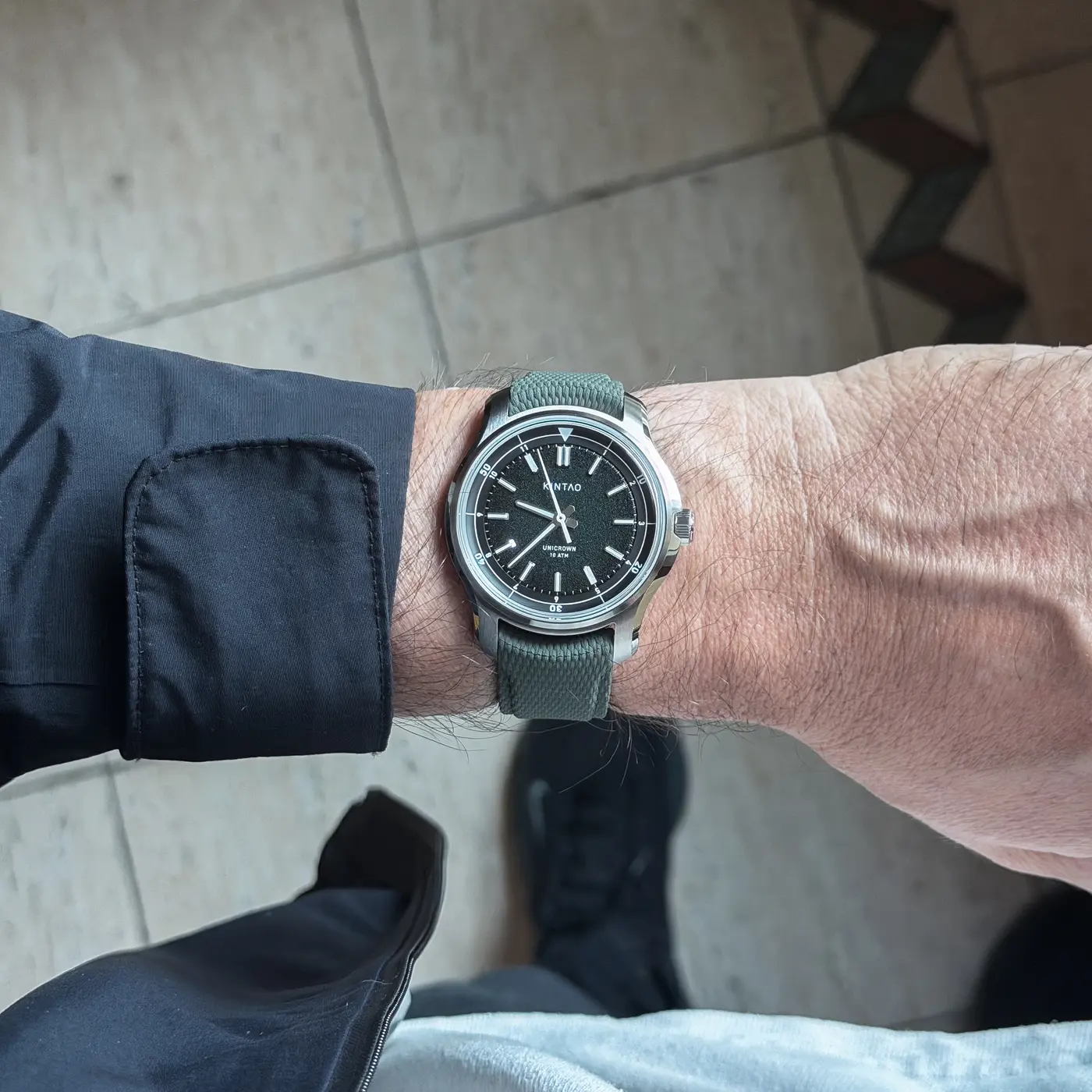 Chapter 1 worn — everyday shot 12